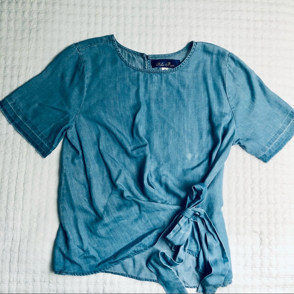 NWOT Chambray Top by Blue Rain from Francescas